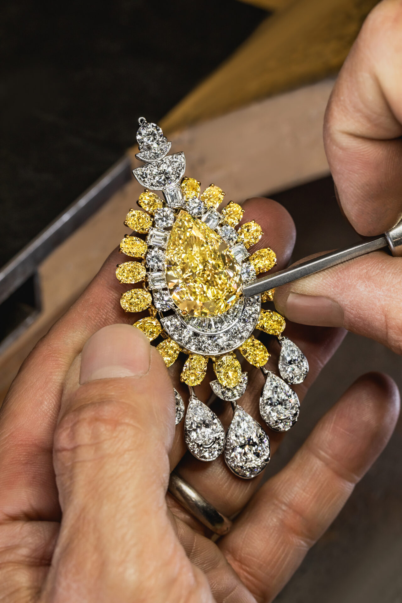 Haute Couture Week Graff Celebrates Yellow Diamonds