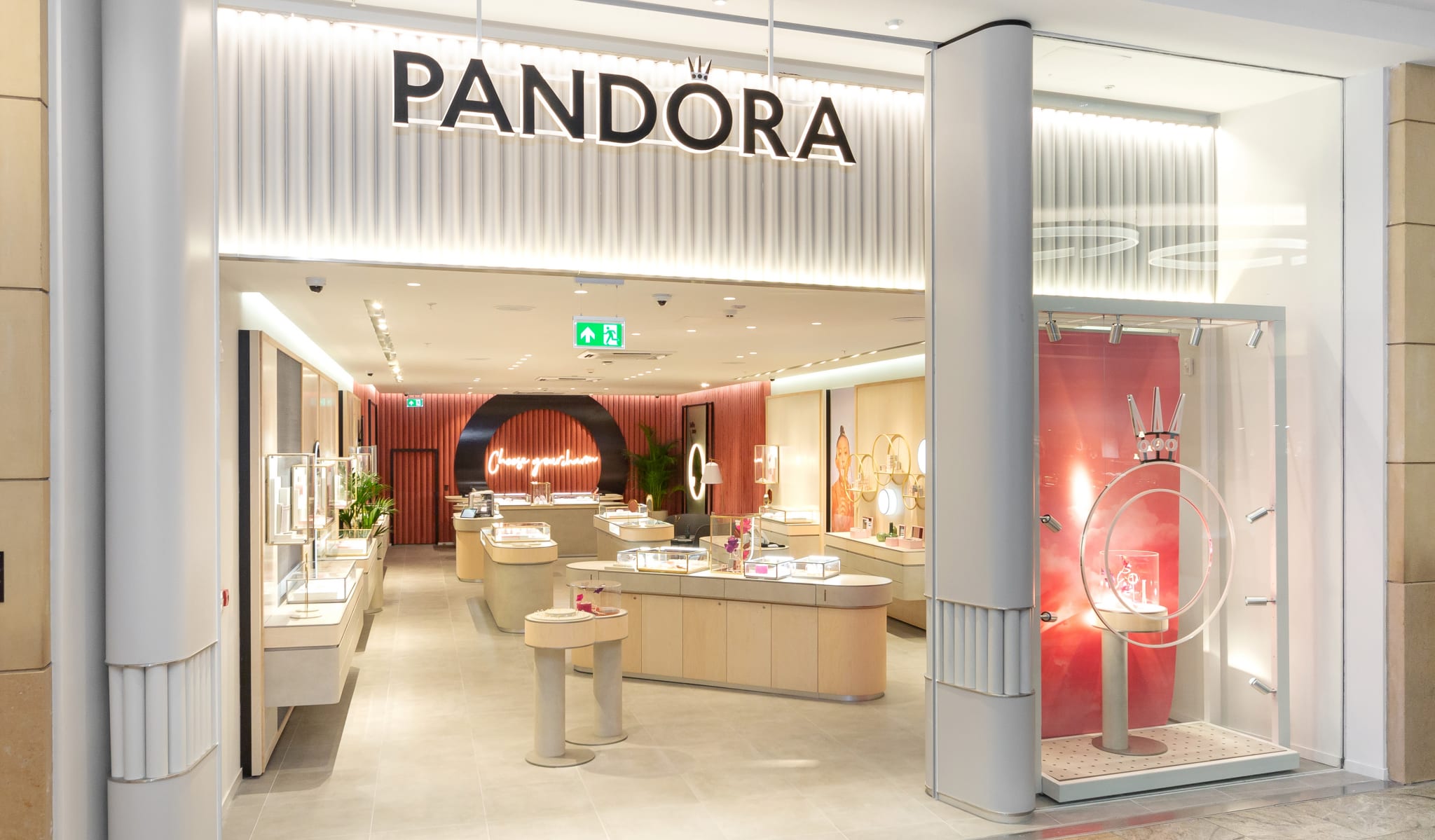 GET TO Pandora's new way of charming consumers
