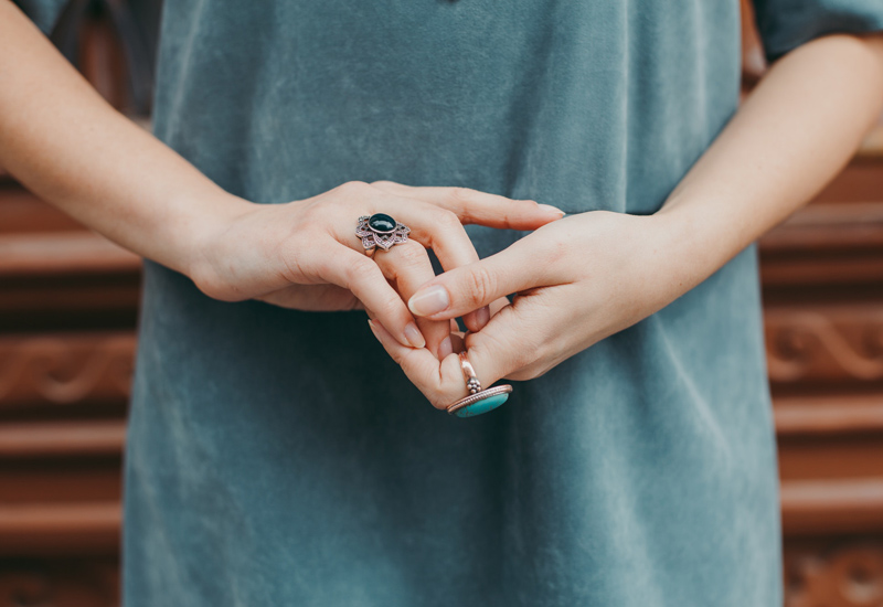 Rough cut gemstone on sale rings