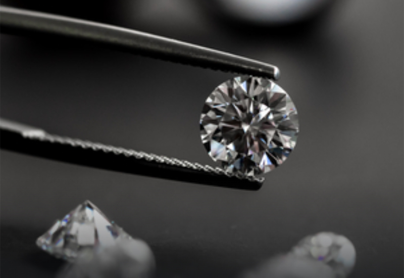 A guide to buying loose diamonds