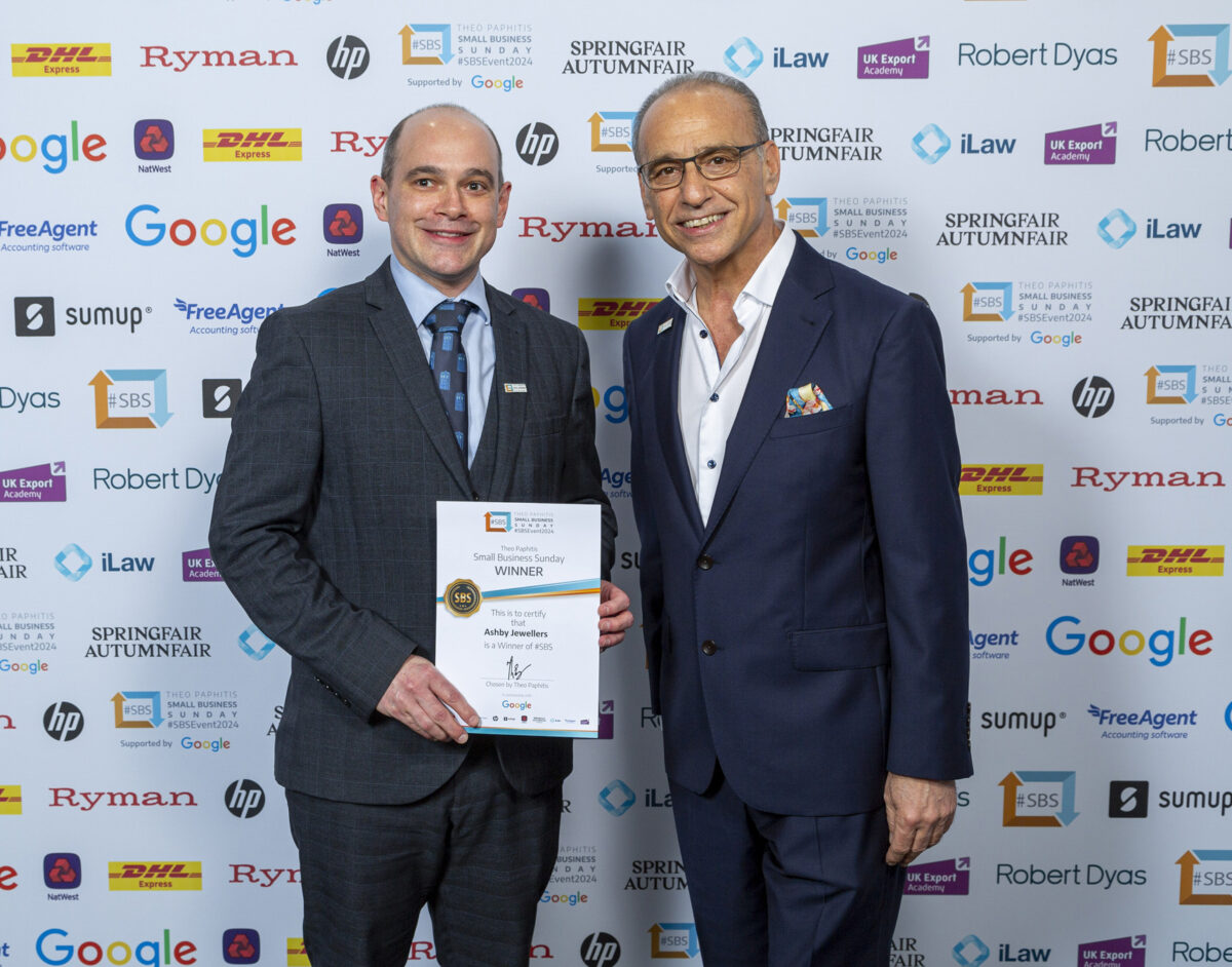 Theo Paphitis lends a hand to family jewellers